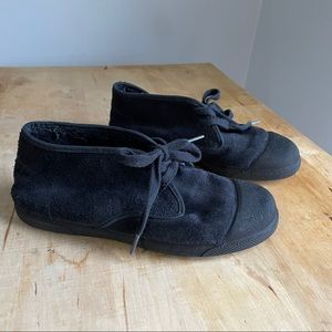 Zara Girls Navy Fur lined Soft boots Size 32